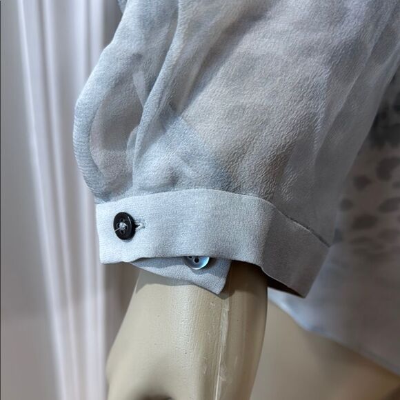 ELIE TAHARI MIRAGE CHEETAH BUTTON DOWN SHIRT - Picture 6 of 13